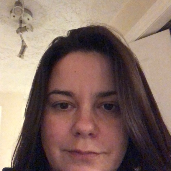 Meet your Posher, Alissa - Picture 1 of 1